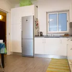 Rent a room of 115 m² in lisbon