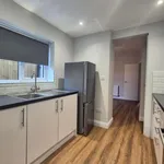 Rent 3 bedroom house in Wales