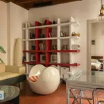 Rent 2 bedroom apartment of 50 m² in Milan