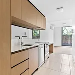 Rent 1 bedroom apartment in Prahran