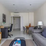 Rent 3 bedroom apartment of 84 m² in Madrid