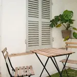 Appartement de 490 m² avec 3 chambre(s) en location à Marseille