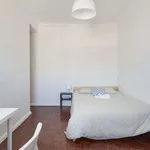 Rent a room in lisbon