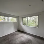 Rent 3 bedroom house in Waitākere Ranges