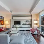 Rent 3 bedroom apartment in New York