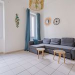 Appartement de 55 m² avec 3 chambre(s) en location à Marseille