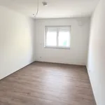 Miete 3 Schlafzimmer wohnung von 91 m² in Pommersfelden