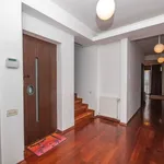 Rent 5 bedroom apartment of 329 m² in Bucharest