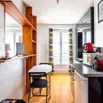 Appartement de 237 m² avec 1 chambre(s) en location à Paris