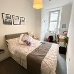 Rent 2 bedroom flat in Glasgow