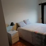 Rent 4 bedroom apartment in Porto