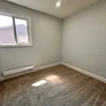 Rent 3 bedroom house in Kitchener, ON