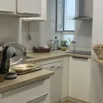 Rent a room of 120 m² in seville