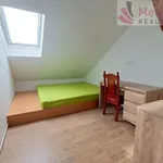 Pronajměte si 10 ložnic/e byt o rozloze 18 m² v Pardubice