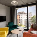 Miete 2 Schlafzimmer wohnung von 689 m² in Berlin