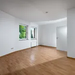 Rent 1 bedroom apartment of 80 m² in Dusseldorf