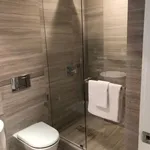 Appartement de 871 m² avec 2 chambre(s) en location à Vancouver