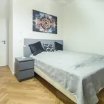 Miete 2 Schlafzimmer wohnung von 1507 m² in Berlin