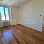 Affitto 5 camera appartamento di 150 m² in Firenze