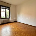 Rent 4 bedroom apartment of 150 m² in Vedano al Lambro