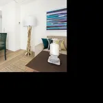 Rent 2 bedroom apartment of 100 m² in Sevilla