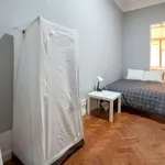 Rent a room in lisbon