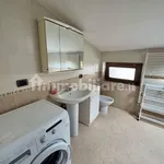 Affitto 3 camera appartamento di 95 m² in Mandello del Lario