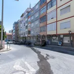 Rent 2 bedroom apartment of 90 m² in Almada