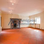 Rent 4 bedroom apartment of 257 m² in Bergamo