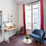  appartement avec 7 chambre(s) en location à Paris