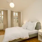 Miete 4 Schlafzimmer wohnung von 120 m² in Leipzig