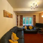 Rent 7 bedroom house in East Midlands