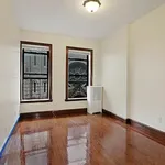 Rent 2 bedroom apartment in Brooklyn