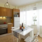 Rent 1 bedroom apartment of 50 m² in Porto