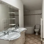 Maison de 111 m² avec 4 chambre(s) en location à Bages