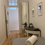 Rent 6 bedroom apartment in Lisbon