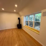 Rent 1 bedroom house in Kingston