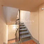 Rent 16 bedroom apartment of 525 m² in Lucca