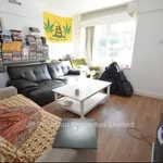 Rent 4 bedroom house in Leeds