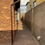 Rent 3 bedroom house of 92 m² in Pretoria