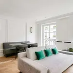 Appartement de 69 m² avec 2 chambre(s) en location à Paris