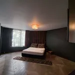 Huur 1 slaapkamer appartement van 807 m² in Brussels