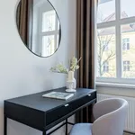 Rent 4 bedroom apartment of 64 m² in Berlin