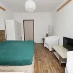 Pronajměte si 2 ložnic/e byt o rozloze 54 m² v Karlovy Vary