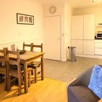 Rent 2 bedroom apartment of 861 m² in London