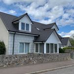 Rent 6 bedroom house in Scotland