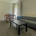 Rent 2 bedroom flat in Wales