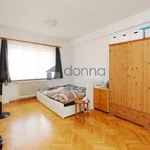 Pronajměte si 2 ložnic/e byt o rozloze 63 m² v Prague