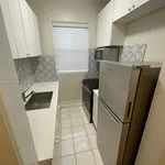 Rent 1 bedroom apartment in Miami