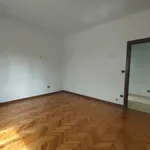 Rent 3 bedroom apartment of 80 m² in Turin